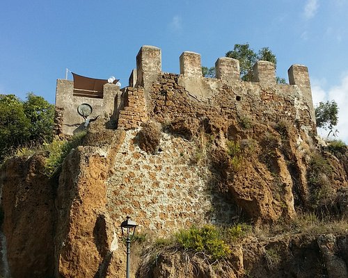 See experiences in Cerveteri