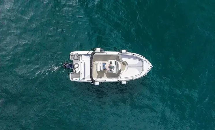 Noleggio barca con partenza da Como senza skipper
