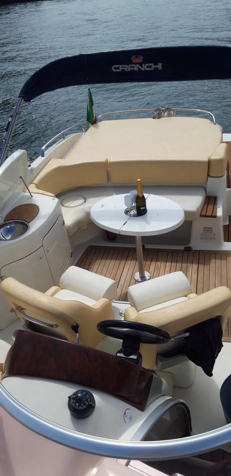 Tour del Lago di Como con motoscafo privato