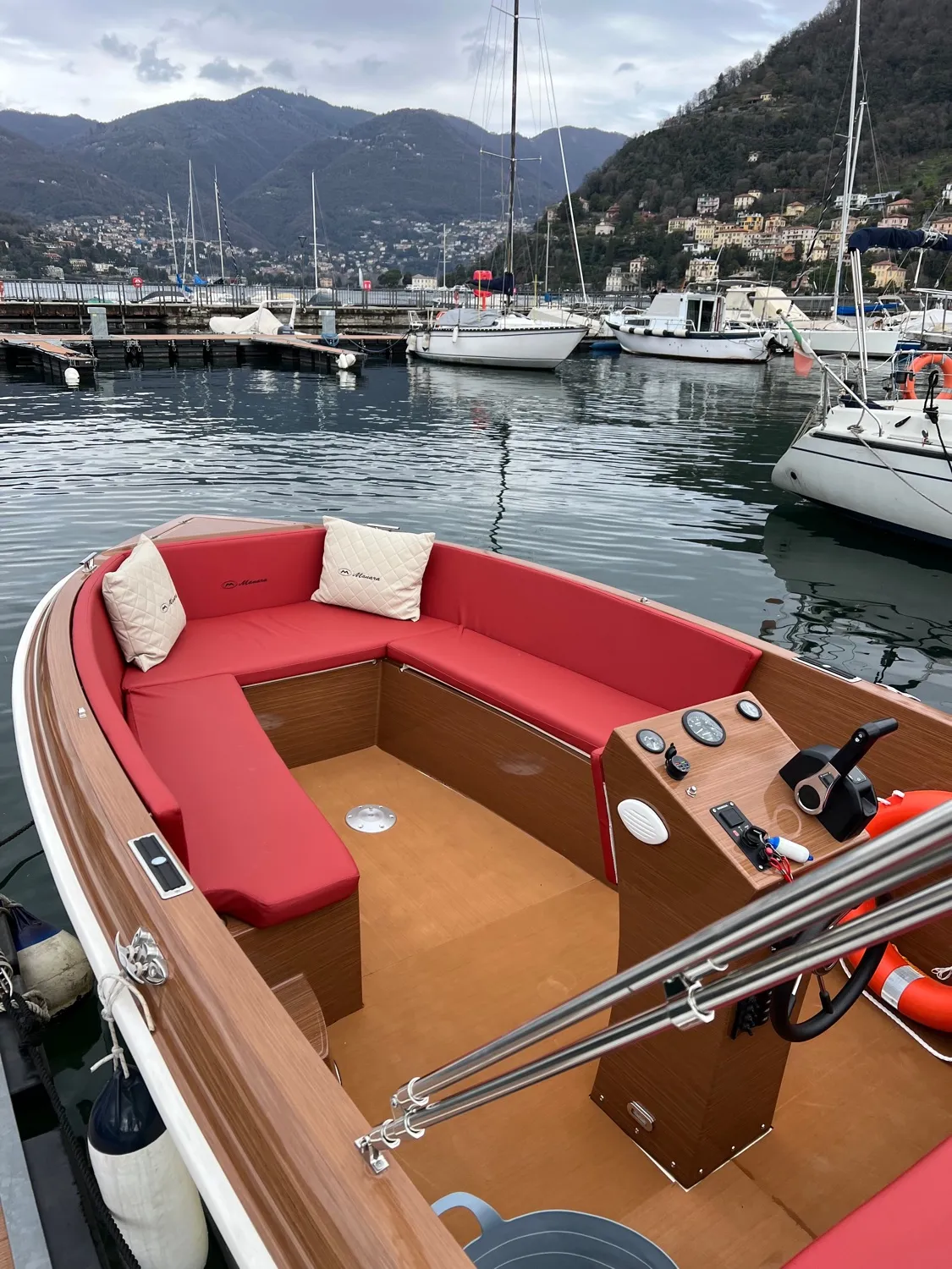 Tour del Lago di Como con barca condivisa