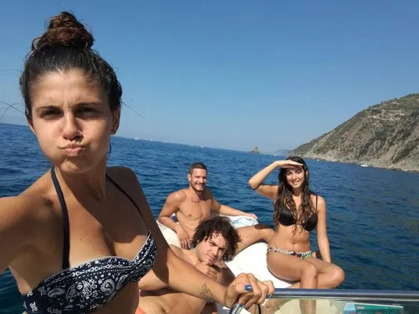 Noleggio gommone senza patente nautica