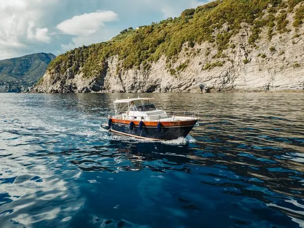Tour in barca delle Cinque Terre con pranzo da Levanto