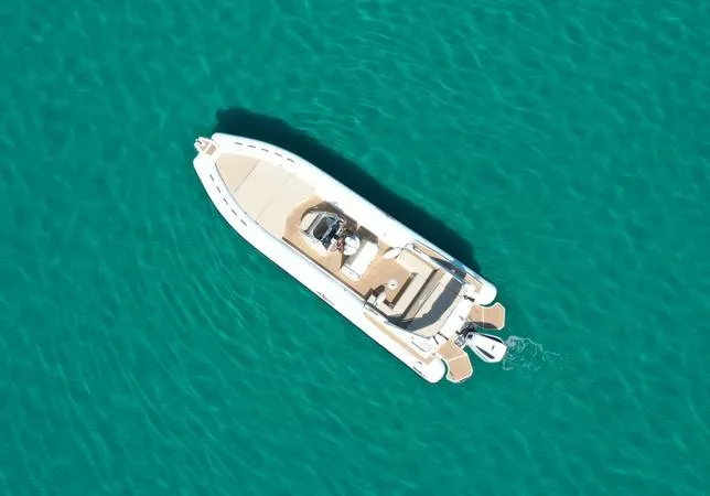 Escursione in gommone giornaliera con skipper da Trapani