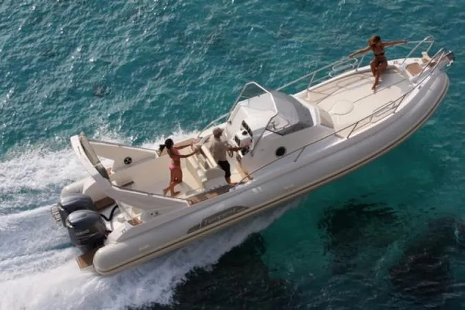 Escursione in barca giornaliera a Favignana e Levanzo da Trapani