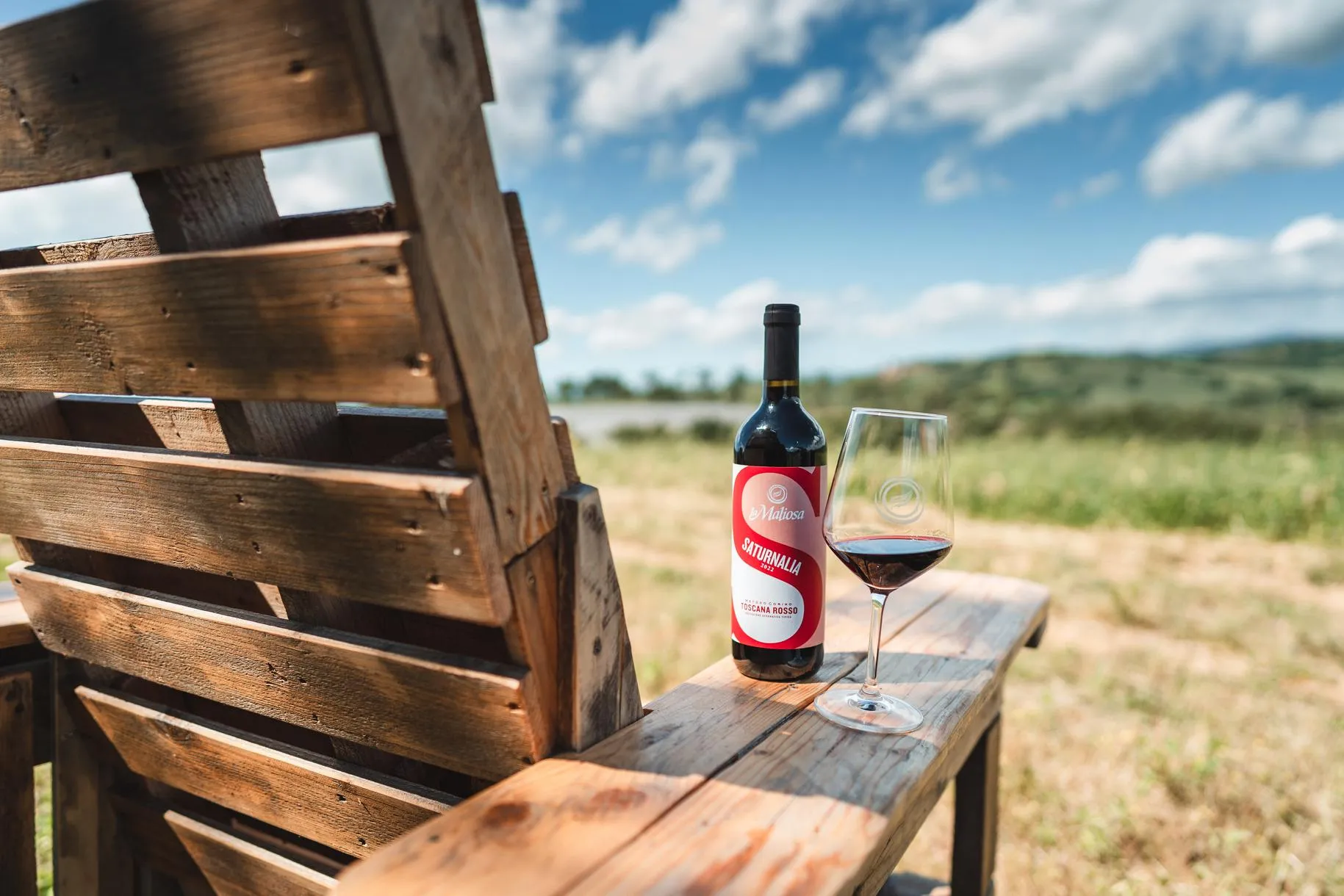 Picnic with local products among the hills of Maremma in Saturnia