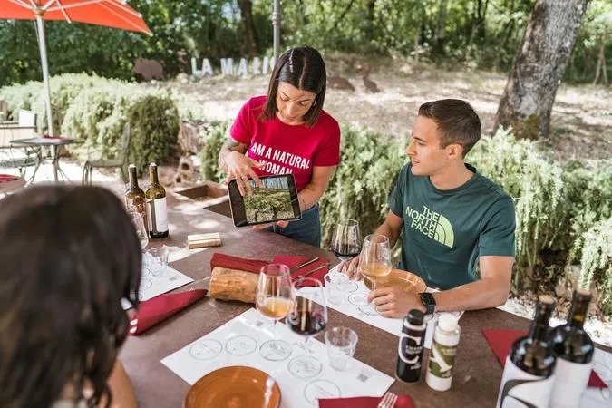 Degustazione vini nella Maremma a Saturnia