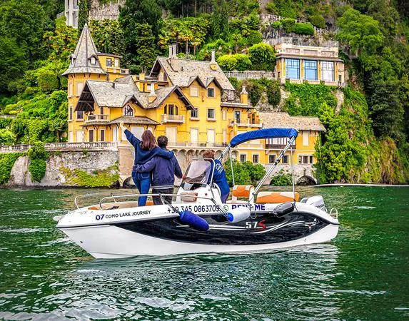 Noleggio barca senza patente nautica da Como