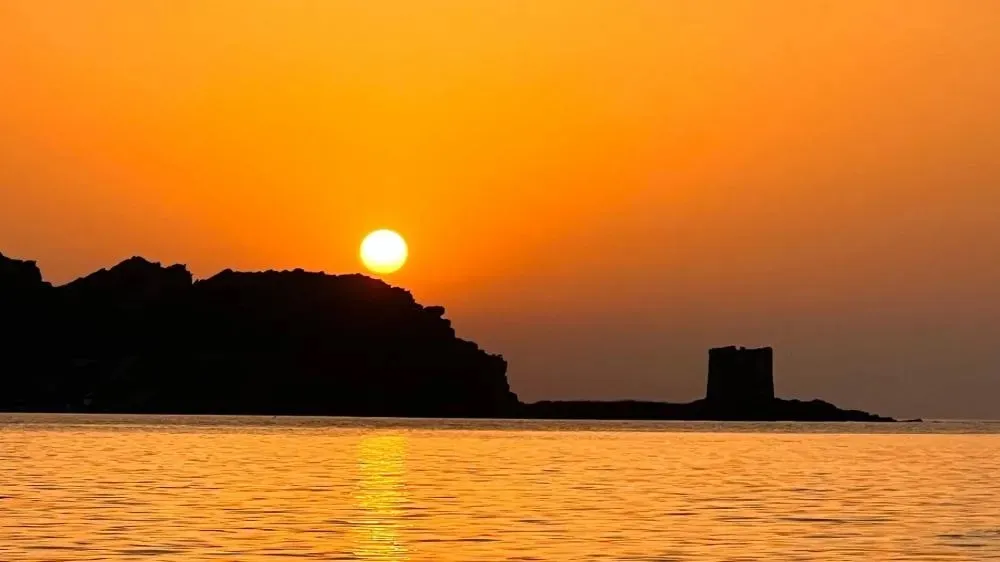 Aperitivo al tramonto in barca all'Asinara da Stintino