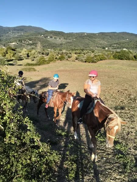 passeggiata a cavallo con aperitivo