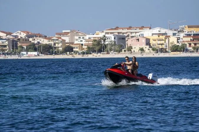 Giro in moto d'acqua senza patente ad Alghero