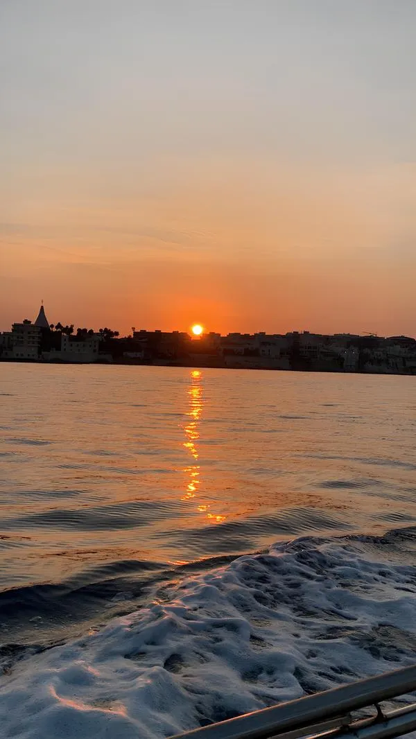 Tour in barca al tramonto con snorkeling a Ortigia