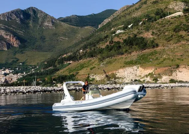 Dinghy excursion from Castellammare del Golfo to Scopello