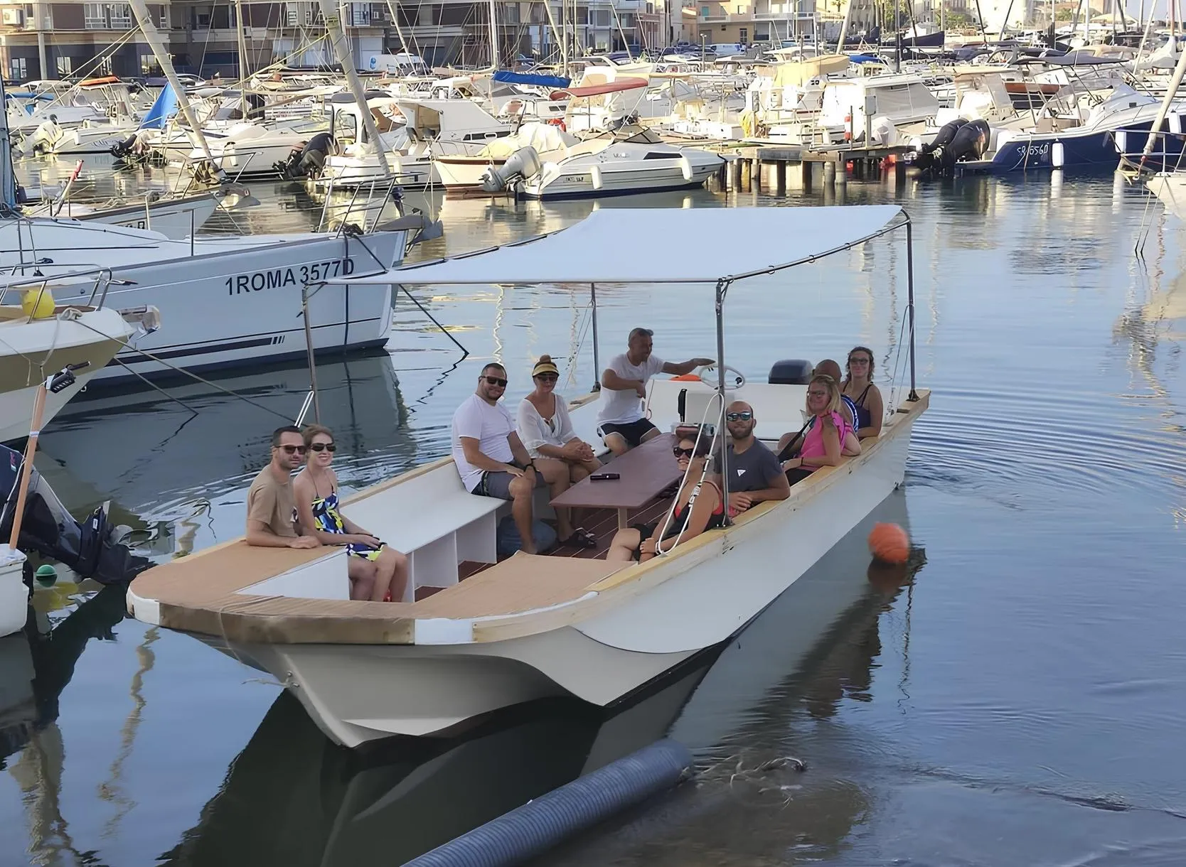 Escursione in barca privata all'Isola di Ortigia, grotte marine e Plemmirio Pillirina