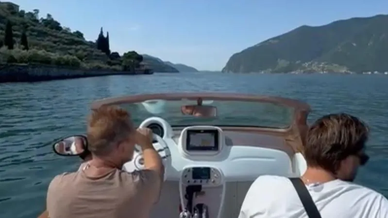 Guida una Fiat 500 sul lago di Como – Noleggio Senza Patente | Self Boat Rental