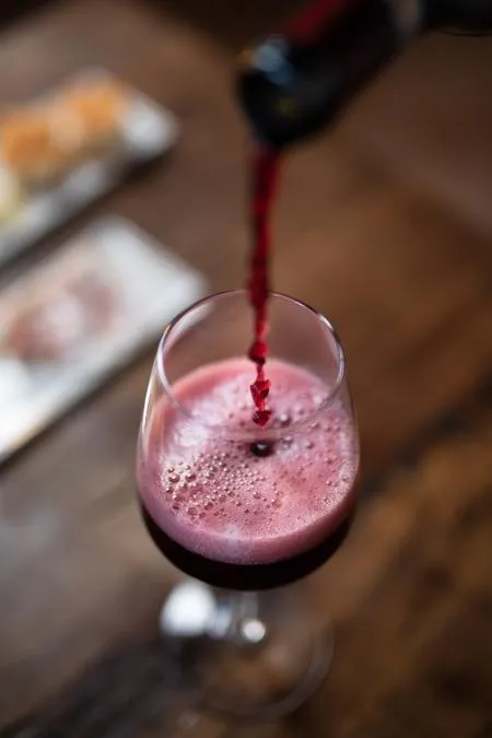 Degustazione di vini e visita ai vigneti nell'Oltrepò Pavese