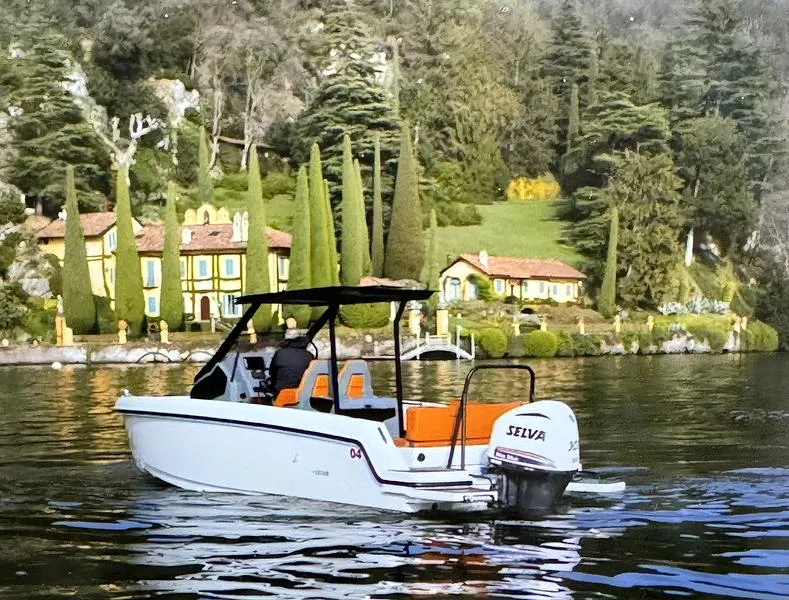 Escursione in barca condivisa al Lago di Como da Bellagio