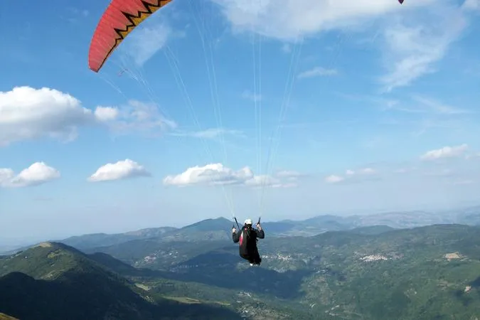Volo in parapendio biposto a Voghera