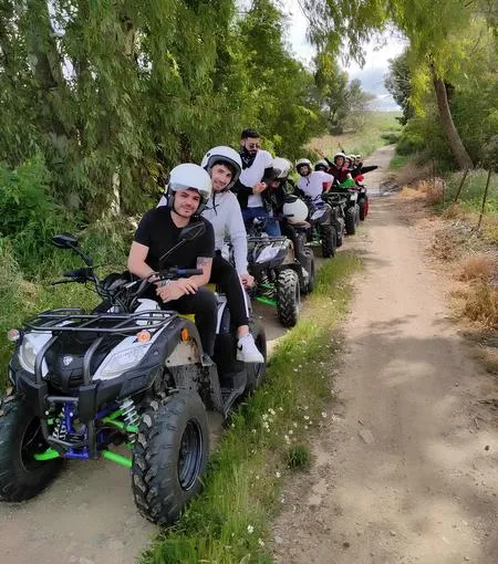 Tour in quad nell'entroterra sardo con partenza da Guasila