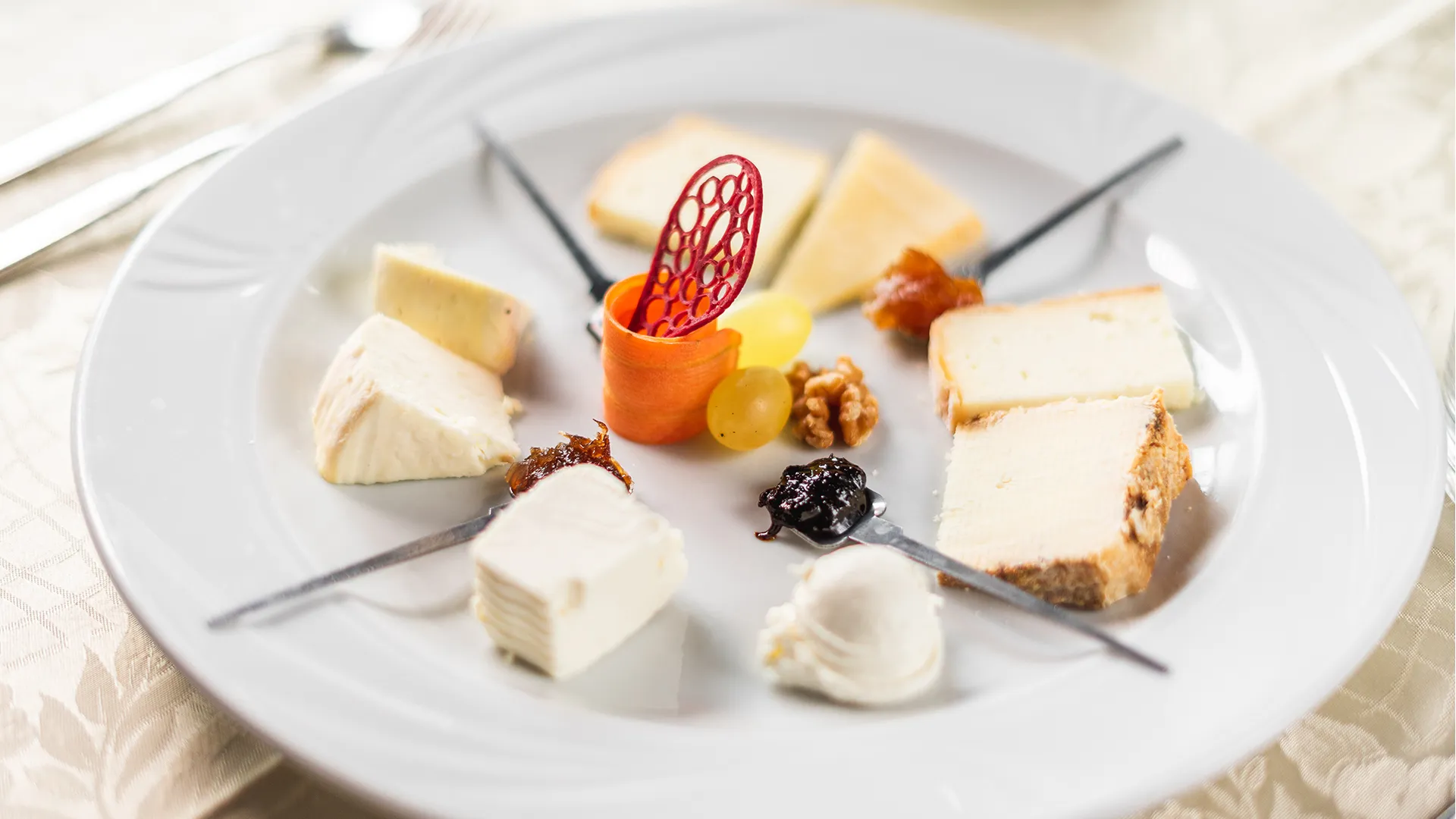 Visita e degustazione di formaggio nelle Langhe a Bossolasco