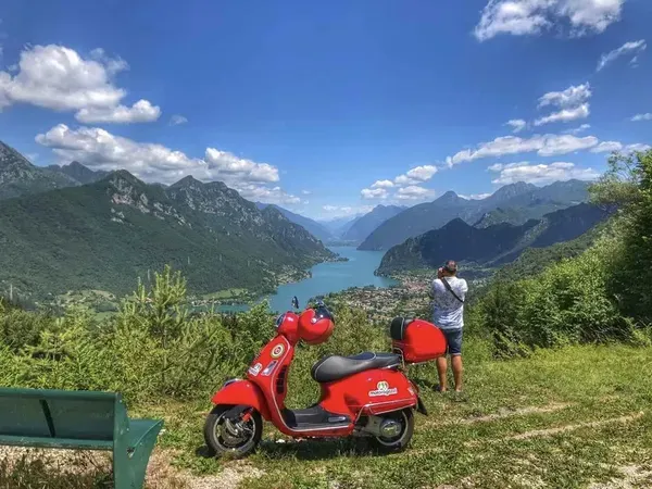 Giro in vespa da Riva del Garda
