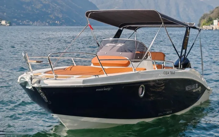 Private tour on the Nessi boat