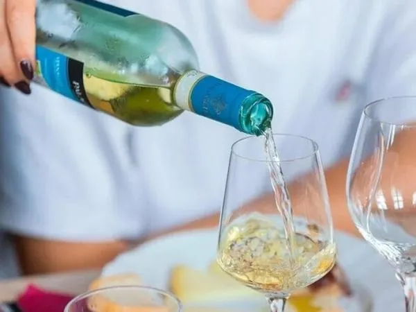 Degustazione vini con tagliere a San Gimignano