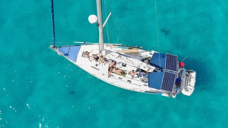 Giornata motoscafo: Arcipelago di La Maddalena - Corsica - Tavolara