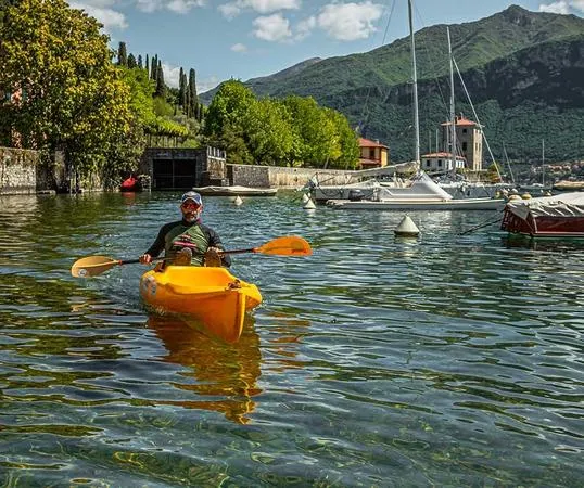 Tour in kayak per piccoli gruppi sul Lago di Como