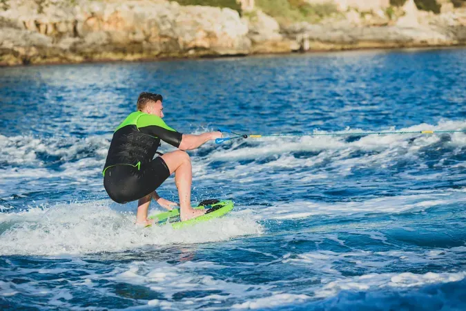 Wakeboard nella Baia di Taormina e Letojanni