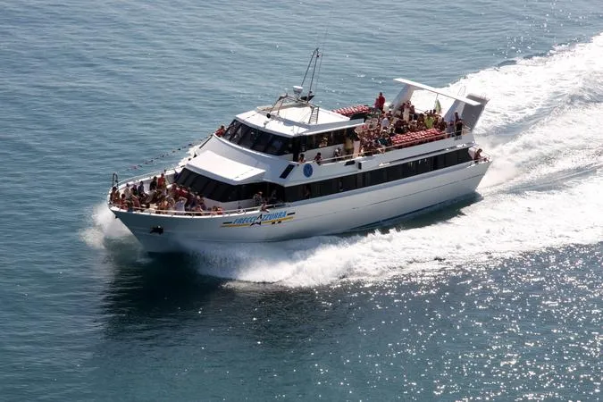 Tour in motonave alle Isole Tremiti da Rodi Garganico con giro dell'Arcipelago