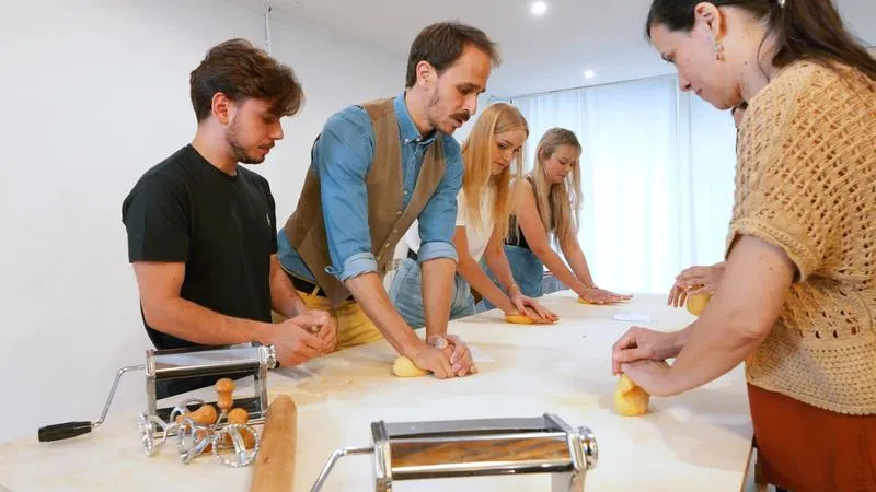 Corso di pasta fresca con pranzo a Milano
