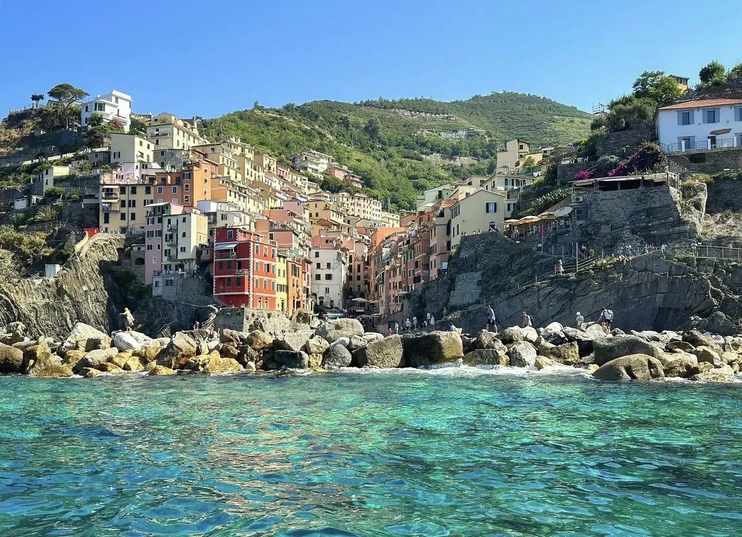 Escursione in barca alle Cinque Terre da Monterosso con aperitivo