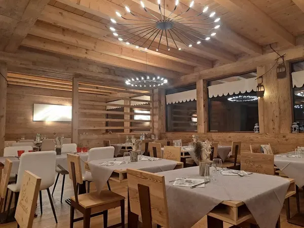 Cena in baita a Valleve in Val Brembana