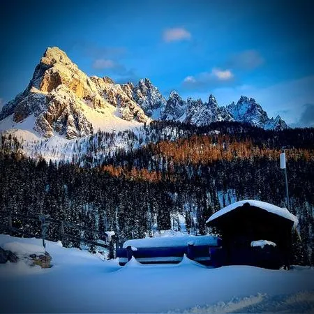 Giro in motoslitta e pranzo a Malga Rin Bianco