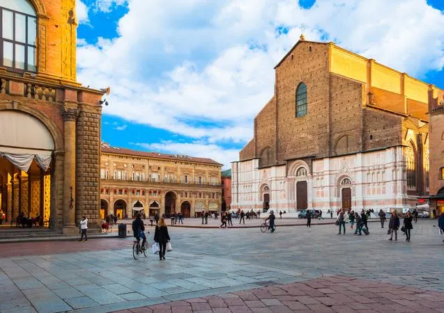 Tour guidato in giro per Bologna