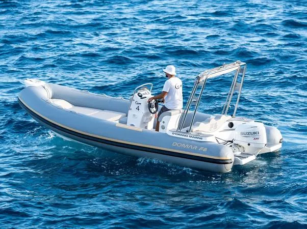 Inflatable boat rental without license in Maiori