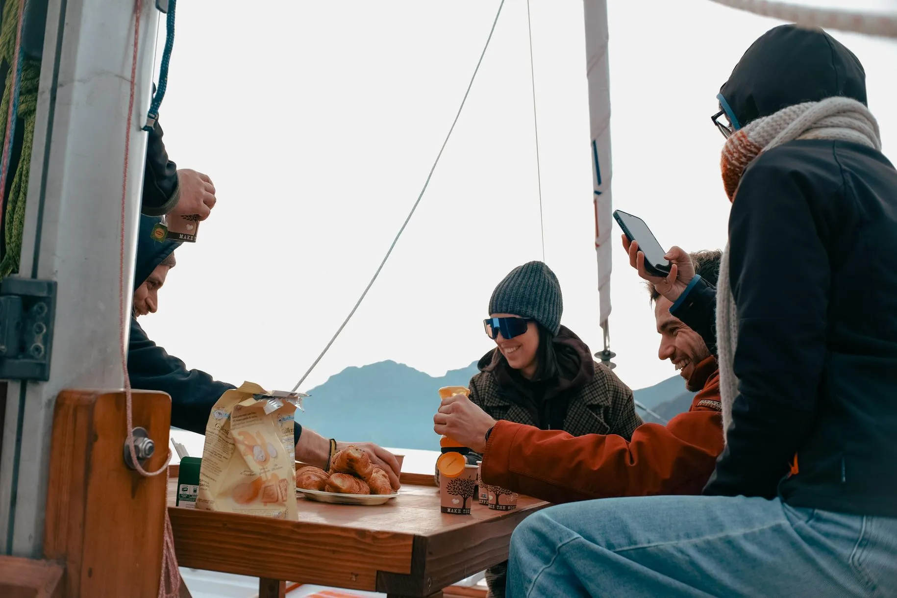 Tour di gruppo in catamarano sul Lago di Como