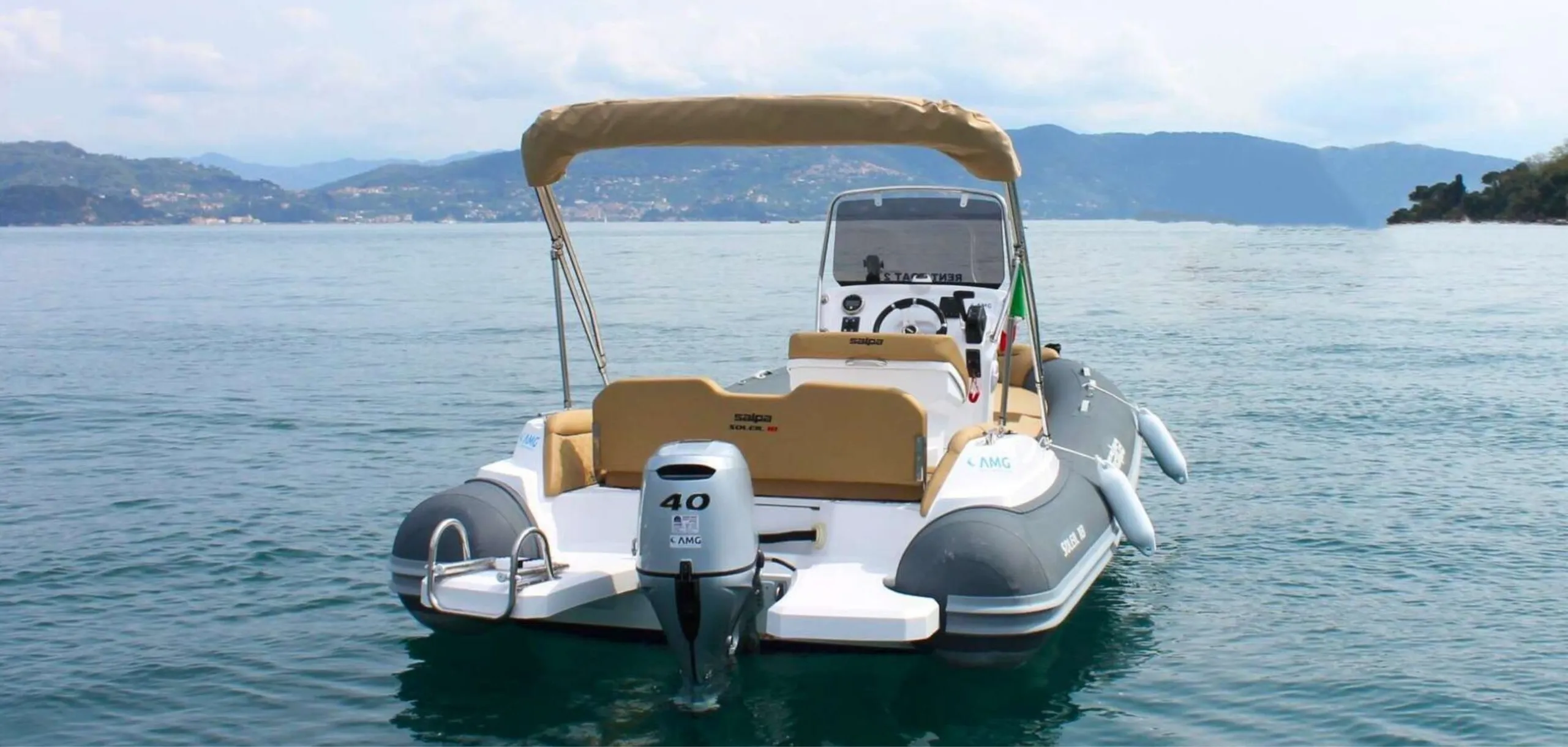 Noleggio gommone senza patente nautica da La Spezia