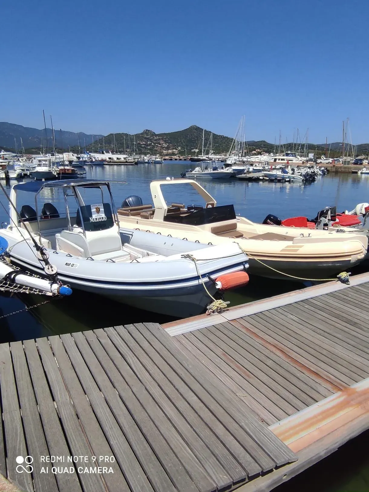 Escursione giornaliera privata in gommone da Villasimius con skipper