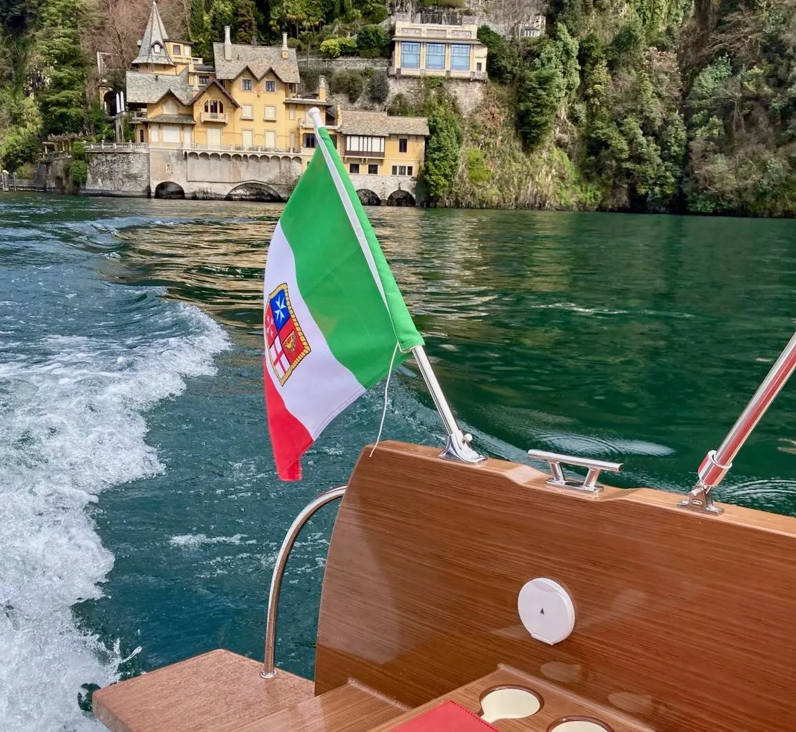 Tour del Lago di Como con barca privata