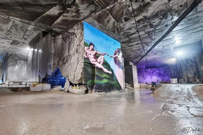 Visita guidata alle Cave di Marmo di Carrara con degustazione di prodotti tipici