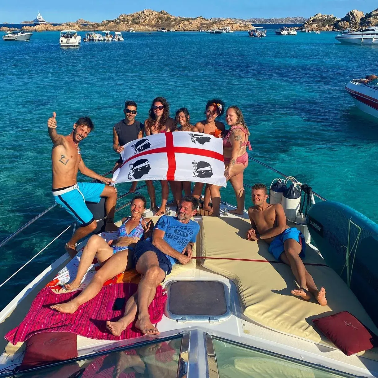 Tour in gommone alle Piscine naturali e all'Isola di Spargi da La Maddalena con aperitivo