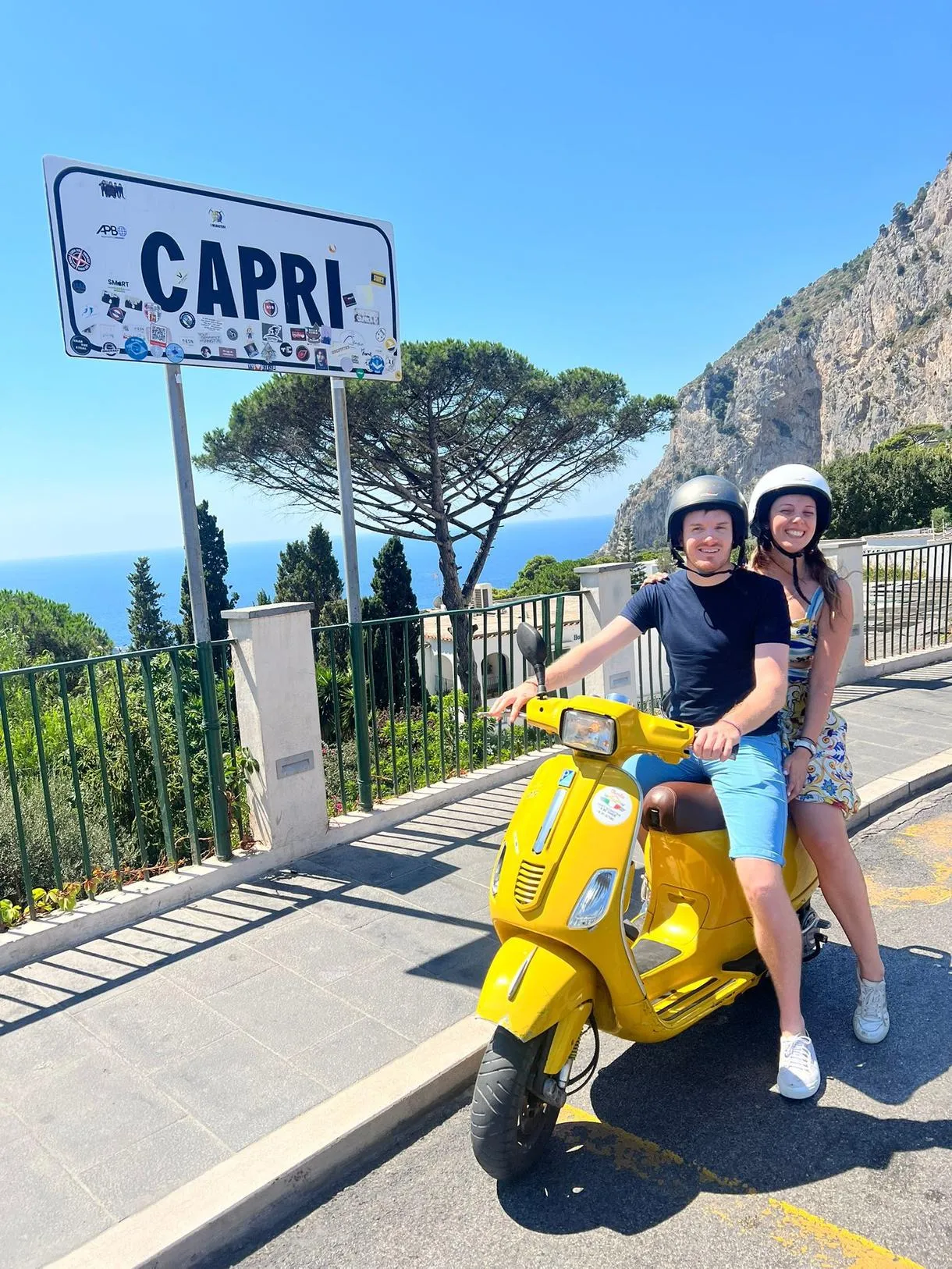 Noleggio Scooter e Vespe a Capri