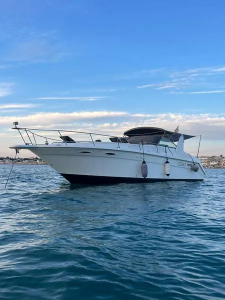 Yacht excursion on the Ragusa coast