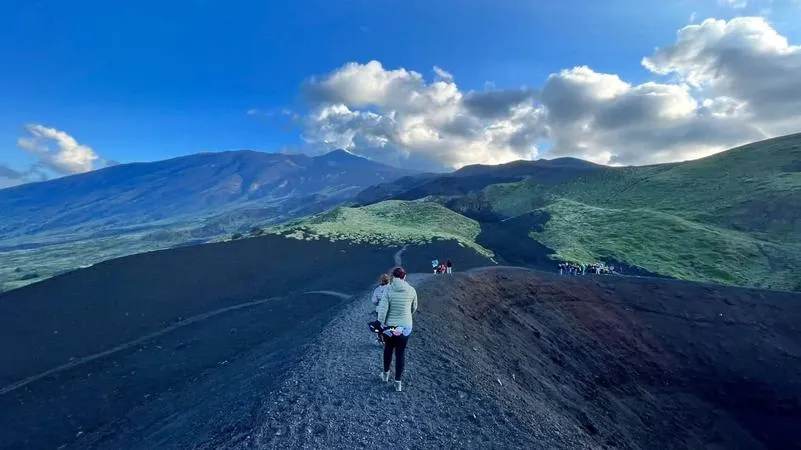 Escursione sull'Etna con Fuoristrada da Piano Provenzana