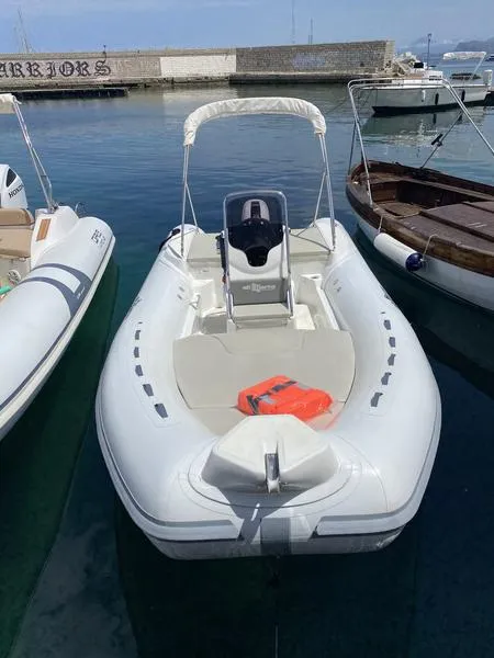 Minicrociera condivisa da Palermo a Mondello e Capo Gallo