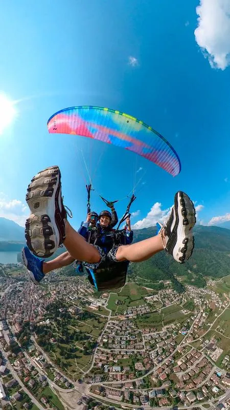 Volo in parapendio biposto sui laghi di Levico e Caldonazzo