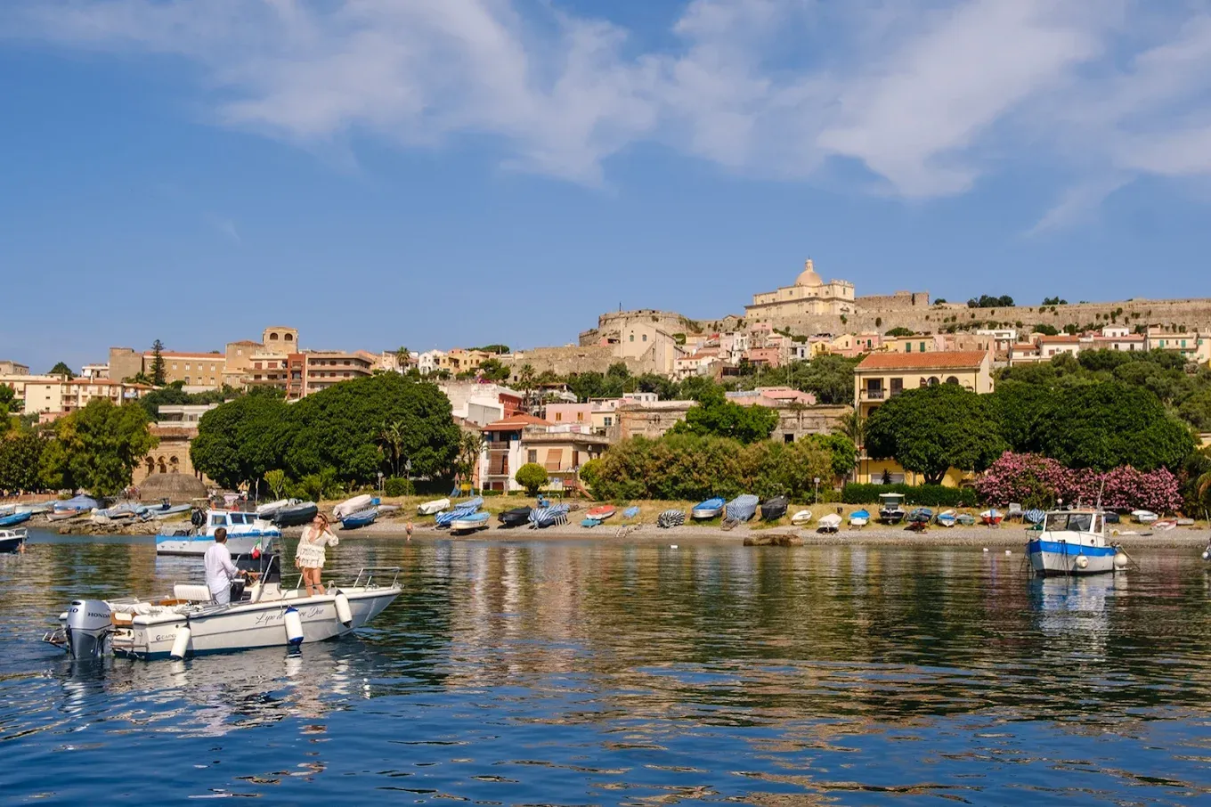 Noleggio barca senza patente da Milazzo