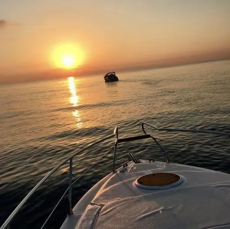 Tour in barca al tramonto con aperitivo da Isola delle Femmine