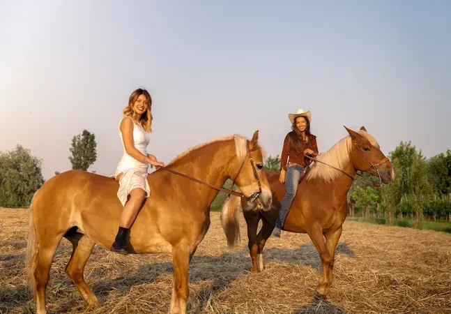 Passeggiata a cavallo tra i vigneti vicino a Desenzano del Garda